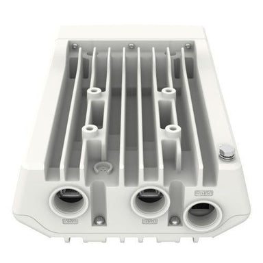 cnWave 60 GHz V5000 Distribution Node